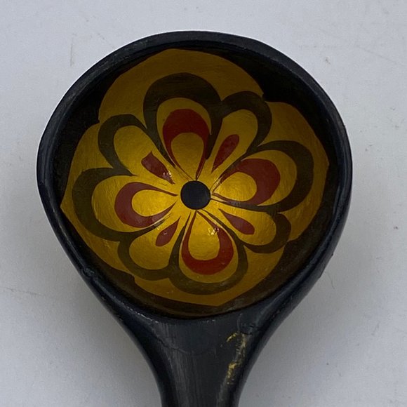 Vintage Hand Painted Wooden Spoons 6 Pieces Black Gold Red 6" Long Flower Design - Picture 3 of 4